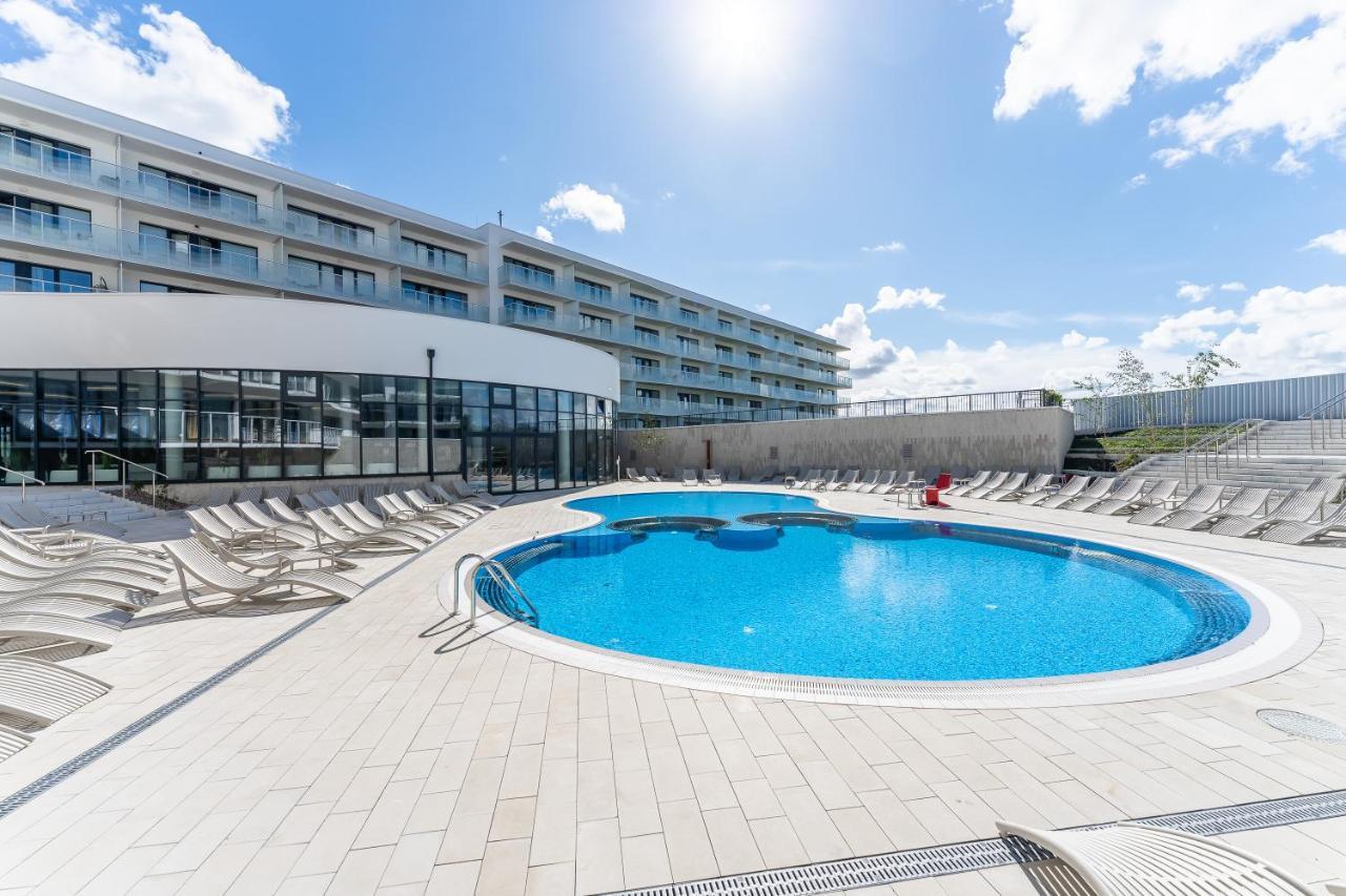 Polanki Aqua Apartamenty Nielimitowany Dostep Do Basenow Parking Free Колобжег Екстер'єр фото